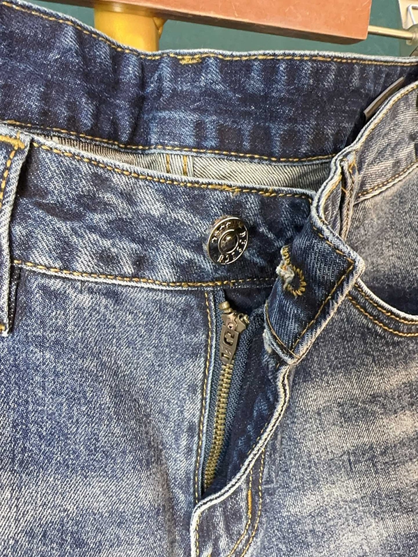 ブランドジーンズ内部構造